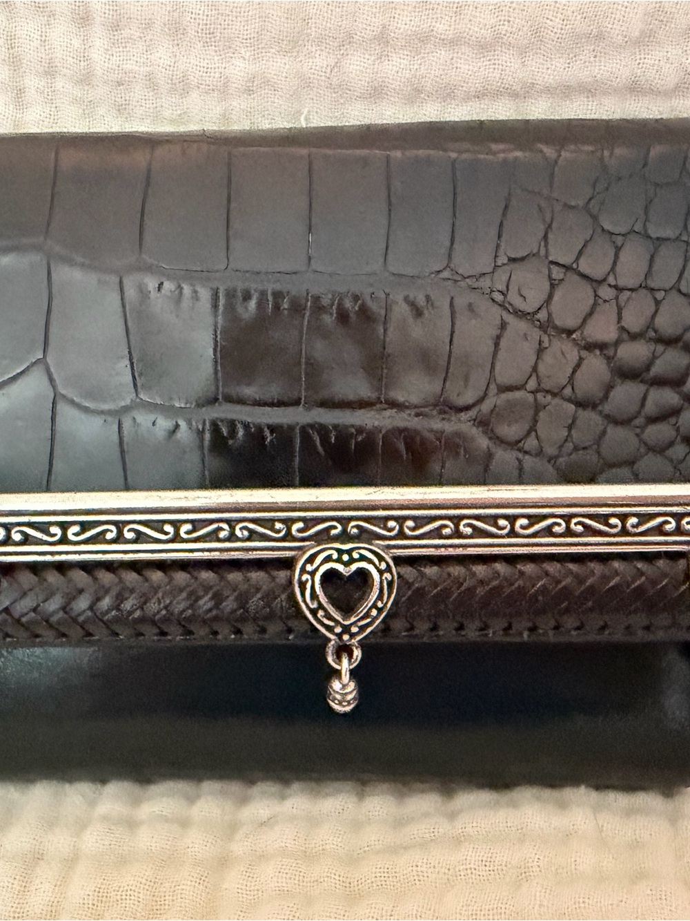 Brighton Black Croc-Embossed Leather Wallet/ Silver trim & kiss lock coin pouch. - Picture 8 of 11